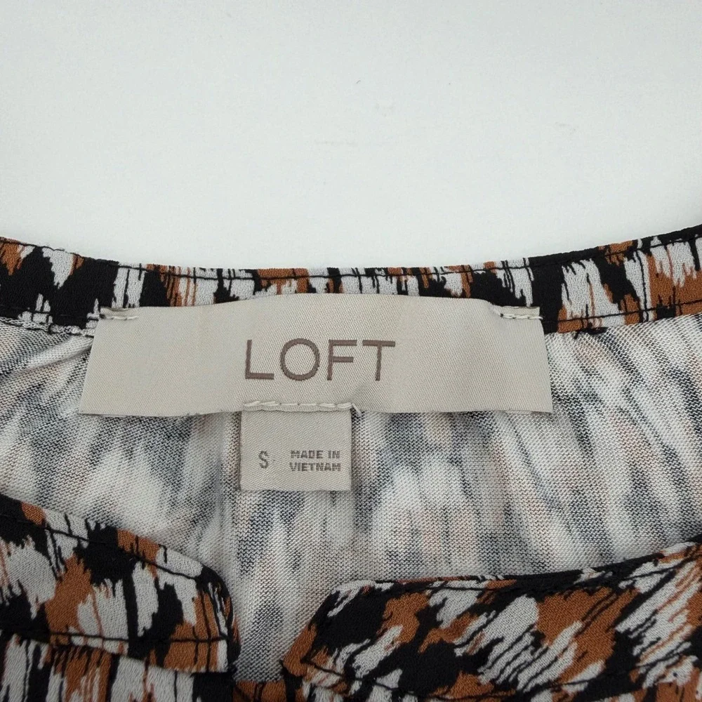LOFT Womens Small Rust Black White Blouse Abstract Ikat Puff Sleeve Mixed Media